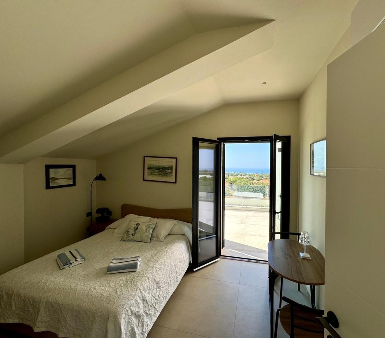 Villa Dolce Vita Sampieri Ngoại thất bức ảnh
